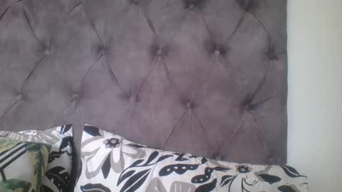 Snapshot of indianjasmin chatting on 01-22-25, 10:18 priya online show from 01-22-25, 10:18