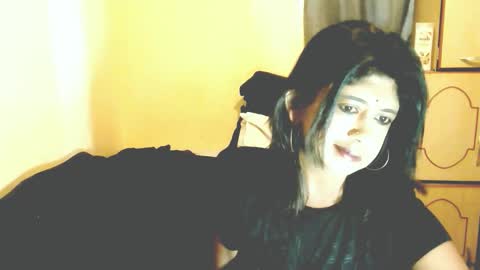 indianpleasures21 online show from 04-08-26, 07:52