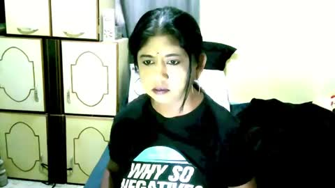 indianpleasures21 online show from 06-14-26, 11:56