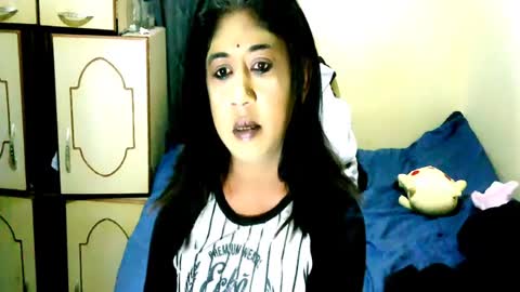 indianpleasures21 online show from 06-30-26, 06:20