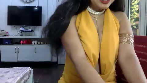 Radha online show from 12-19-25, 08:10