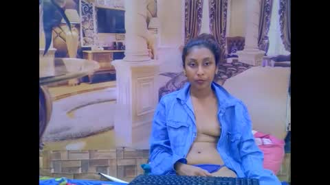 indiansexybutt4u2luv online show from 03-16-26, 08:29
