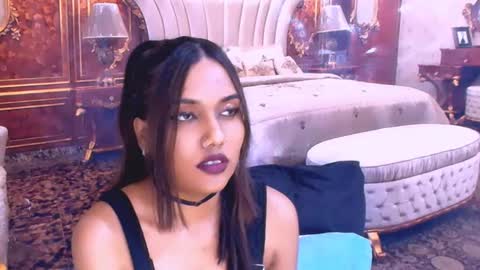 Snapshot of indianskies chatting on 06-23-26, 06:39 Sky online show from 06-23-26, 06:39