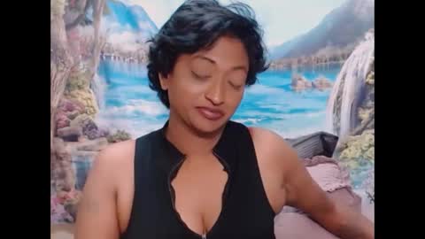 Snapshot of indianspicy69 chatting on 03-01-25, 01:11 Shreya online show from 03-01-25, 01:11