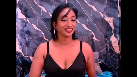 Snapshot of indianspicy69 chatting on 09-15-25, 12:49 Shreya online show from 09-15-25, 12:49