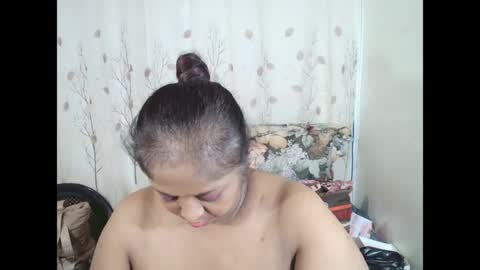 Snapshot of indiantasha chatting on 06-18-26, 06:23 indiantasha online show from 06-18-26, 06:23