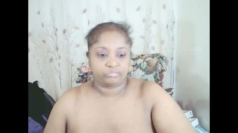 Snapshot of indiantasha chatting on 07-10-26, 06:32 indiantasha online show from 07-10-26, 06:32