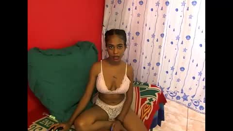 Snapshot of indianvixen07 chatting on 02-22-26, 04:05 indianvixen07 online show from 02-22-26, 04:05