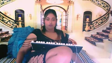 Snapshot of indianyummy chatting on 02-21-25, 05:09 Kajol online show from 02-21-25, 05:09