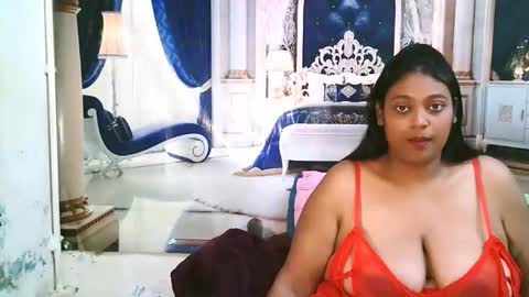 Snapshot of indianyummy chatting on 10-10-25, 06:45 Kajol online show from 10-10-25, 06:45