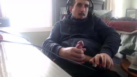 Snapshot of indicasonly chatting on 10-23-25, 03:00 indicasonly online show from 10-23-25, 03:00