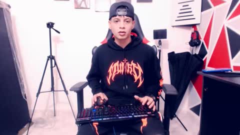 matias online show from 11-20-25, 07:13