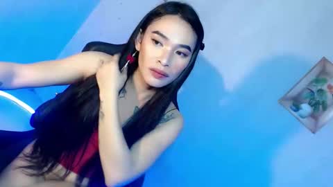 Snapshot of indra_mae chatting on 04-10-26, 06:23 Mae online show from 04-10-26, 06:23