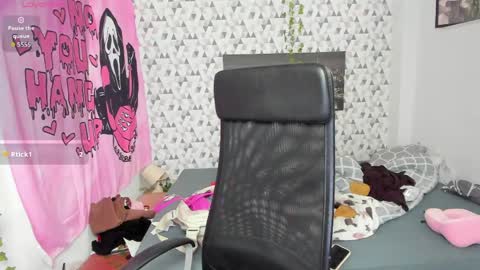 Snapshot of iness_lex chatting on 05-14-26, 07:15 iness_lex online show from 05-14-26, 07:15