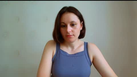 Snapshot of inessa_beauty chatting on 07-15-26, 12:32 Inessa online show from 07-15-26, 12:32
