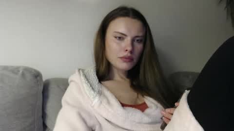 Sweet girl online show from 02-06-25, 07:18