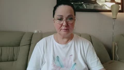 Snapshot of infinity_loveliness chatting on 06-23-26, 06:33 Infinity online show from 06-23-26, 06:33