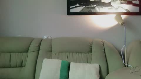 Snapshot of infinity_loveliness chatting on 07-10-26, 07:12 Infinity online show from 07-10-26, 07:12