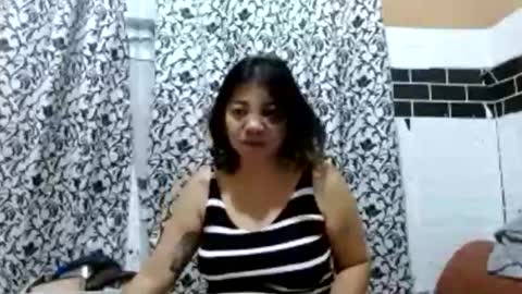 Snapshot of infinitythegoddess chatting on 10-25-25, 01:35 Infinitythegoddess online show from 10-25-25, 01:35