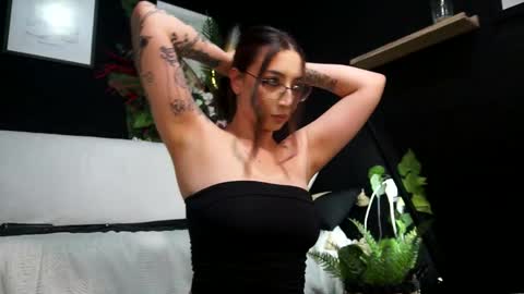 Snapshot of ingadn chatting on 09-25-25, 06:22 IngAdn online show from 09-25-25, 06:22