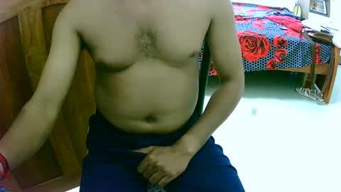 Snapshot of ingloriousuncut chatting on 01-20-25, 11:13 Inglorious Hairy Uncut online show from 01-20-25, 11:13