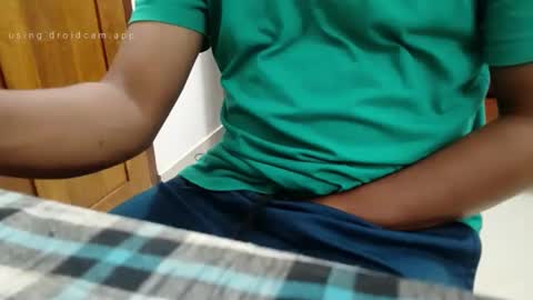 Snapshot of ingloriousuncut chatting on 09-18-25, 06:43 Inglorious Hairy Uncut online show from 09-18-25, 06:43