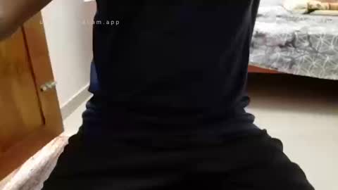 Snapshot of ingloriousuncut chatting on 10-08-25, 11:08 Inglorious Hairy Uncut online show from 10-08-25, 11:08