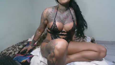 ink bella online show from 10-07-25, 10:01