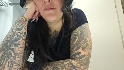 Snapshot of inkedcookies chatting on 01-17-25, 08:45 inkedcookies online show from 01-17-25, 08:45