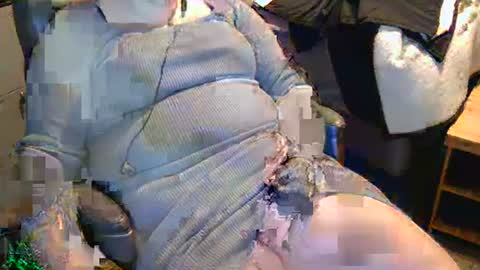 Madelaine online show from 12-14-24, 10:56