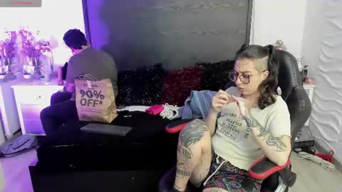 inkedsinners_ online show from 06-18-26, 11:03