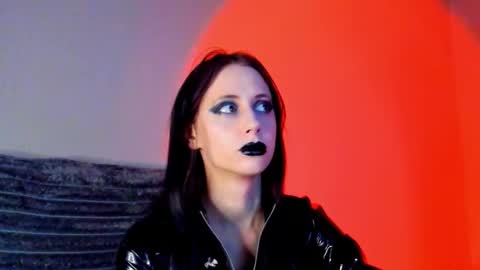 Snapshot of inner_light___ chatting on 02-01-26, 03:32 Venera online show from 02-01-26, 03:32