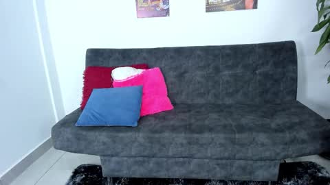 Snapshot of innocence_unleashed chatting on 02-21-26, 06:09 innocence_unleashed online show from 02-21-26, 06:09