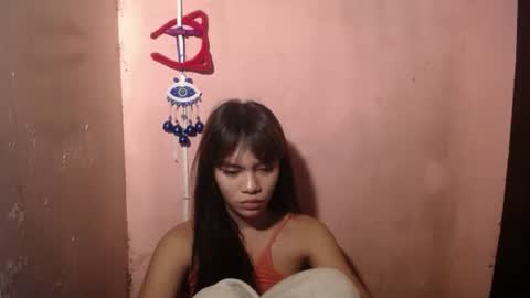 Snapshot of innocent_lover_ziaxx chatting on 05-22-26, 11:32 your zia online show from 05-22-26, 11:32