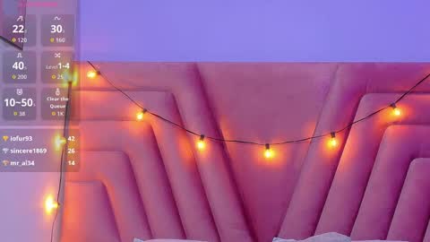 innocenthazel online show from 10-14-25, 02:56