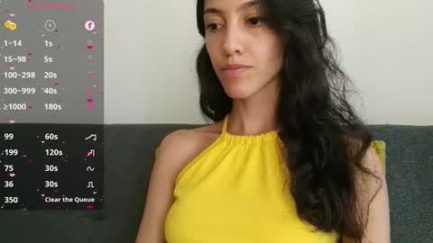 Snapshot of innocentlatiina chatting on 03-05-25, 08:53 Laroa online show from 03-05-25, 08:53