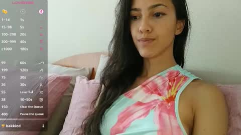 Snapshot of innocentlatiina chatting on 09-28-25, 07:08 Laroa online show from 09-28-25, 07:08