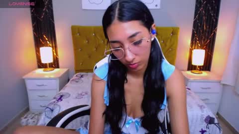 Snapshot of inocent_luna chatting on 06-20-26, 10:56 Luna moon online show from 06-20-26, 10:56