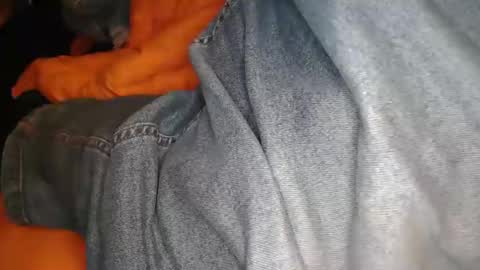 instructor22 online show from 04-11-26, 02:49