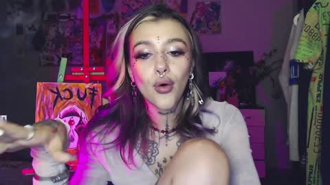 Insunnity666 online show from 12-25-24, 01:10