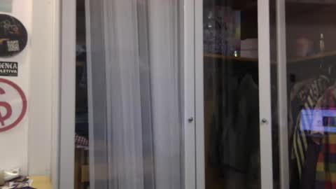 Snapshot of internetbboy chatting on 08-04-26, 12:58 internetbboy online show from 08-04-26, 12:58