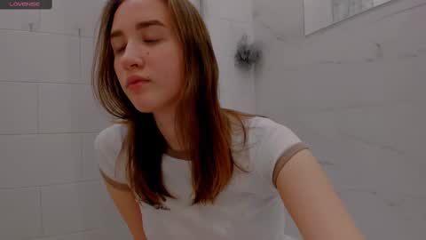 Bernadette  Join  online show from 02-19-25, 07:05