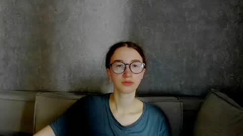 Snapshot of internetsexplorer chatting on 05-17-26, 05:49 Bernadette Join online show from 05-17-26, 05:49