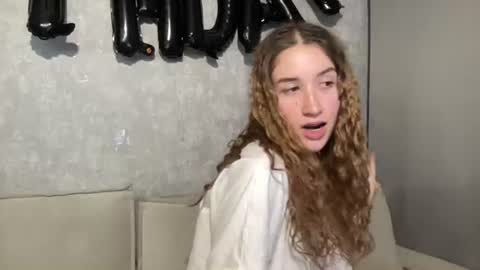 Bernadette  Join  online show from 07-14-26, 02:05