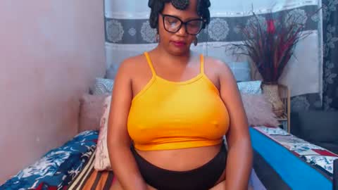Snapshot of intimacysexy chatting on 07-18-26, 06:23 boniswa caroline online show from 07-18-26, 06:23