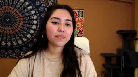 Snapshot of intimatetales chatting on 01-16-25, 07:20 Africa online show from 01-16-25, 07:20