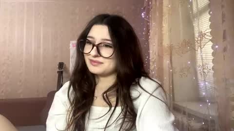 Rena online show from 05-26-26, 11:17