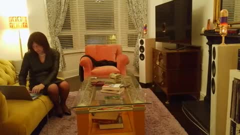 Irena Adler online show from 12-13-25, 10:48