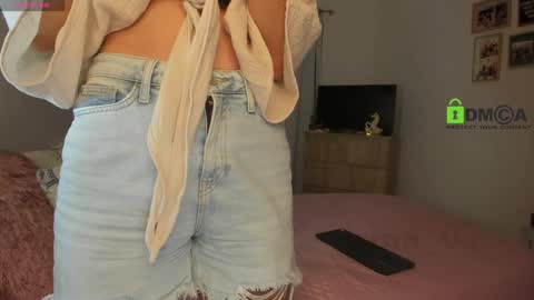 Snapshot of irina_05 chatting on 12-23-24, 12:14 IRINA online show from 12-23-24, 12:14