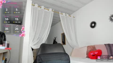 Snapshot of irina_05 chatting on 10-10-25, 11:48 IRINA online show from 10-10-25, 11:48